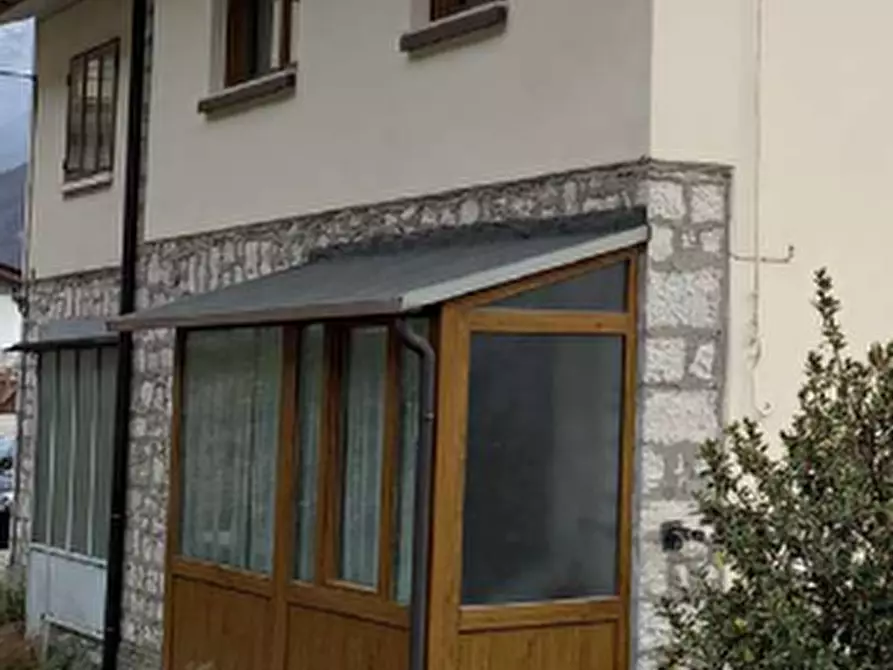 Immagine 14 di Casa indipendente in vendita  in Via Pians a Longarone