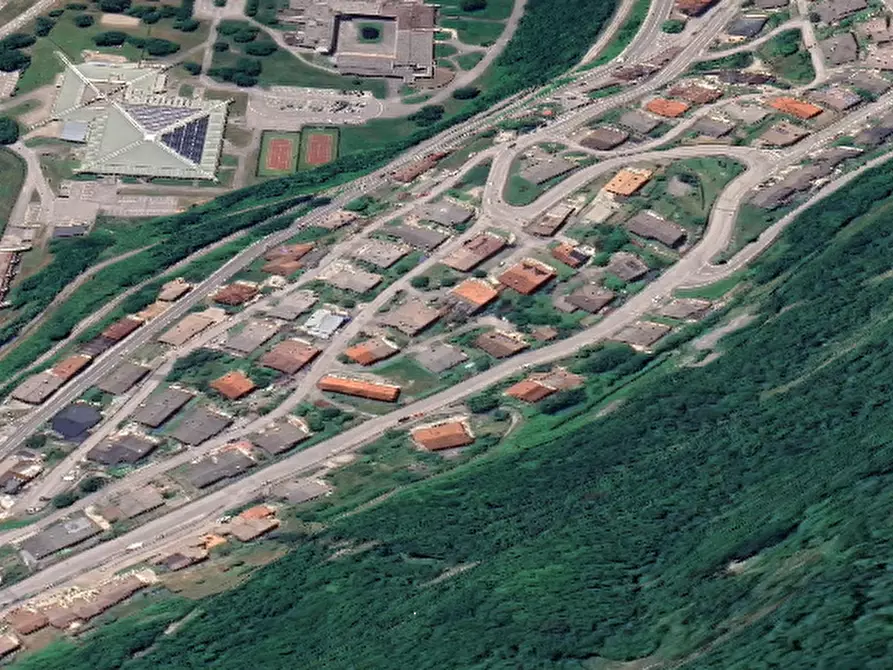 Immagine 19 di Casa indipendente in vendita  in Via Pians a Longarone