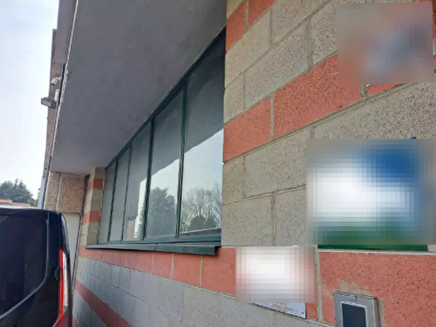 Immagine 3 di Ufficio in vendita  in Via Damiano Chiesa a Vimercate
