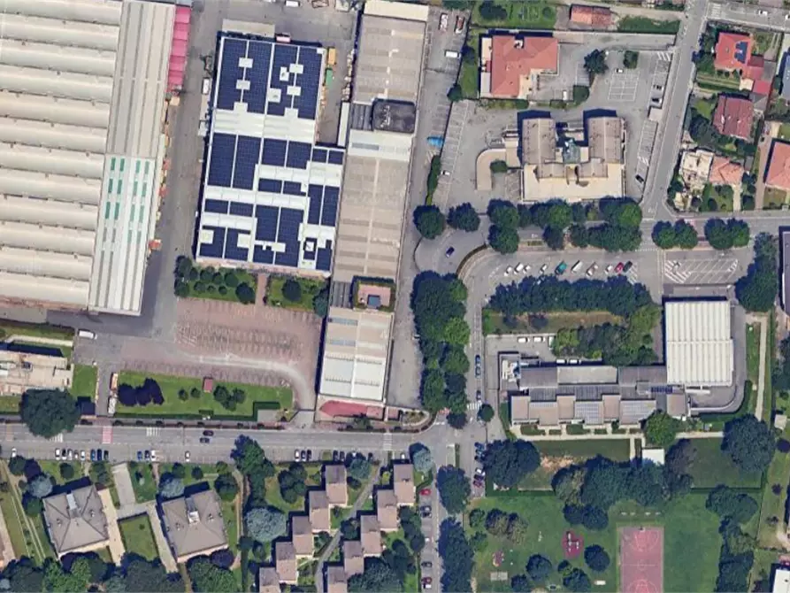 Immagine 14 di Ufficio in vendita  in Via Damiano Chiesa a Vimercate