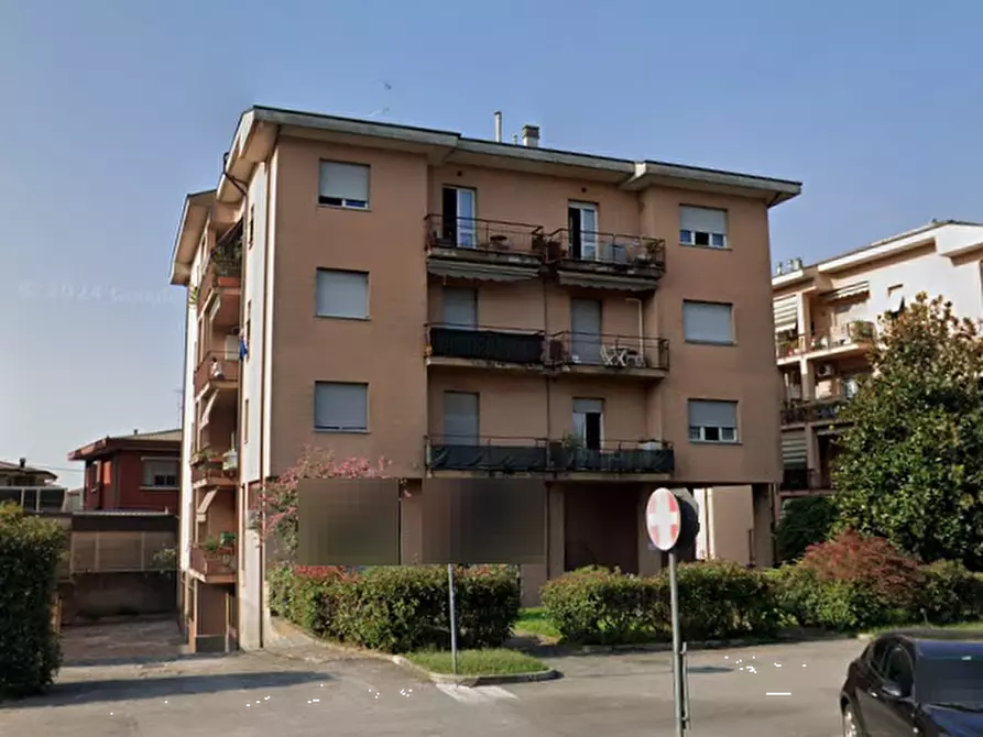 Immagine 4 di Appartamento in vendita  in Via Tre Venezie a Meda