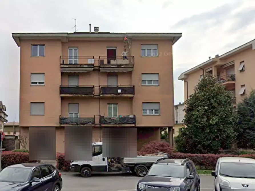 Immagine 5 di Appartamento in vendita  in Via Tre Venezie a Meda