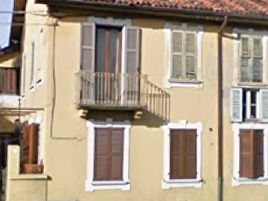 Immagine 5 di Appartamento in vendita  in Via Giovanni Cimabue a Besana In Brianza