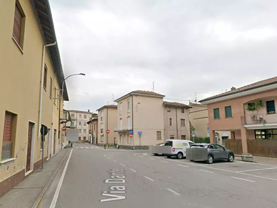 Immagine 9 di Appartamento in vendita  in Piazza Beretta  a Sulbiate