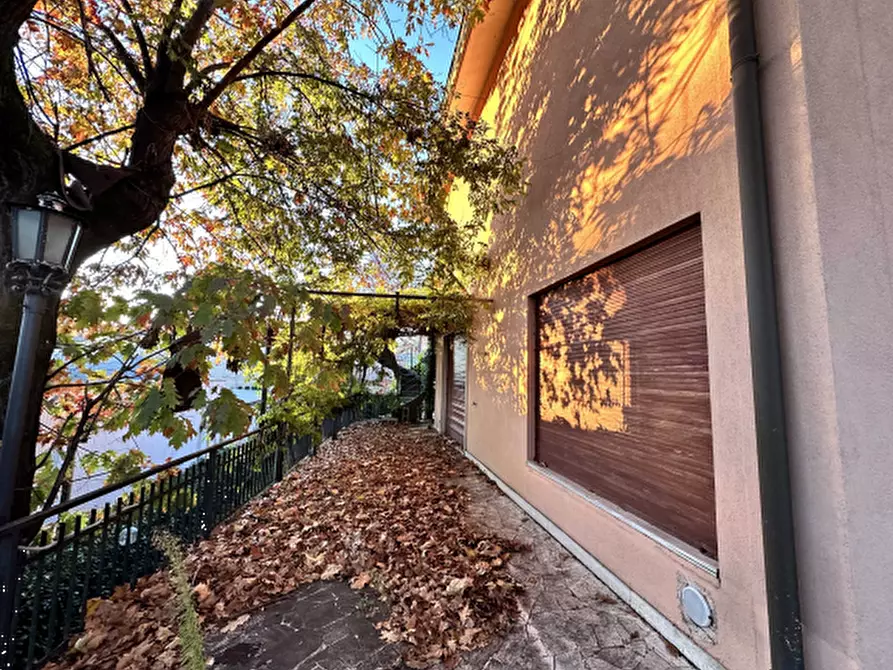 Immagine 2 di Appartamento in vendita  in Via Puccini  a Brugherio