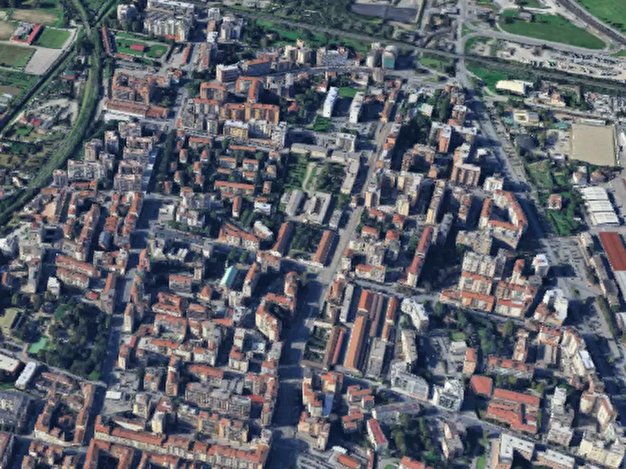 Immagine 12 di Negozio in vendita  a Firenze