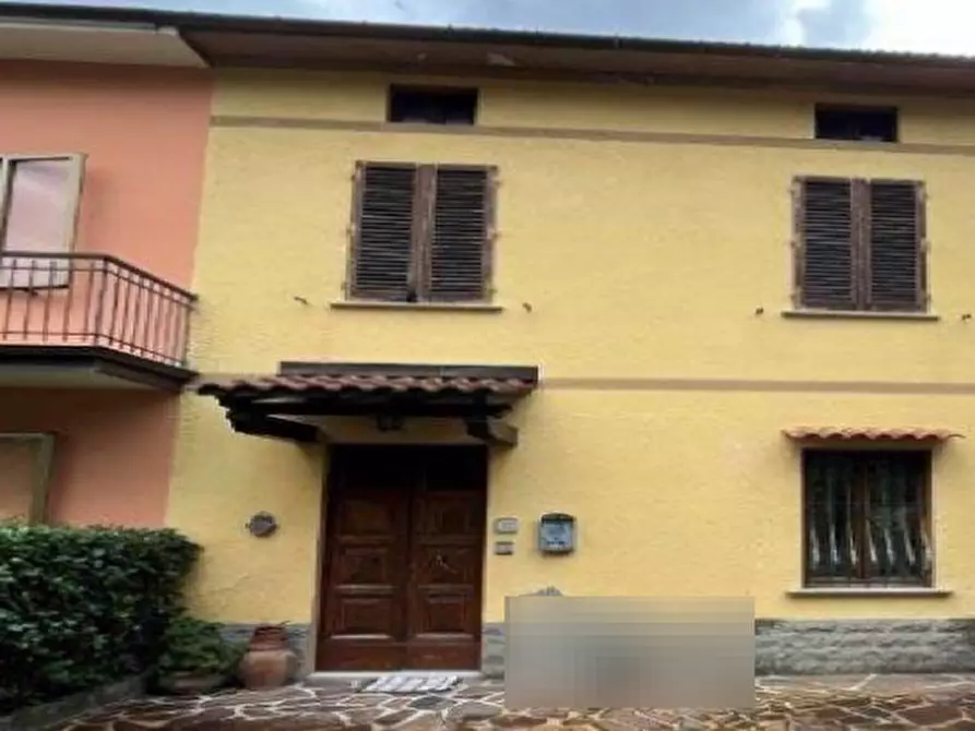 Immagine 3 di Porzione di casa in vendita  in Via Bolognese Nord a Vernio