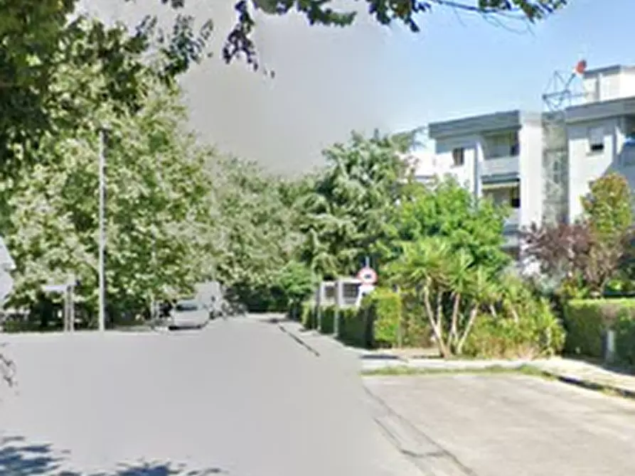 Immagine 6 di Appartamento in vendita  in Via Giulio Pastore a Prato