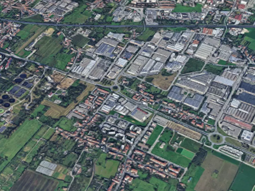 Immagine 12 di Appartamento in vendita  in Via Giulio Pastore a Prato