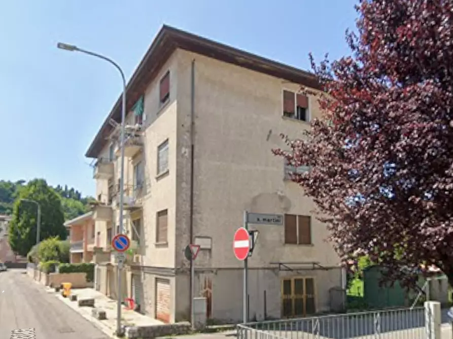 Immagine 3 di Appartamento in vendita  in Via Antonio Canova  a Conegliano