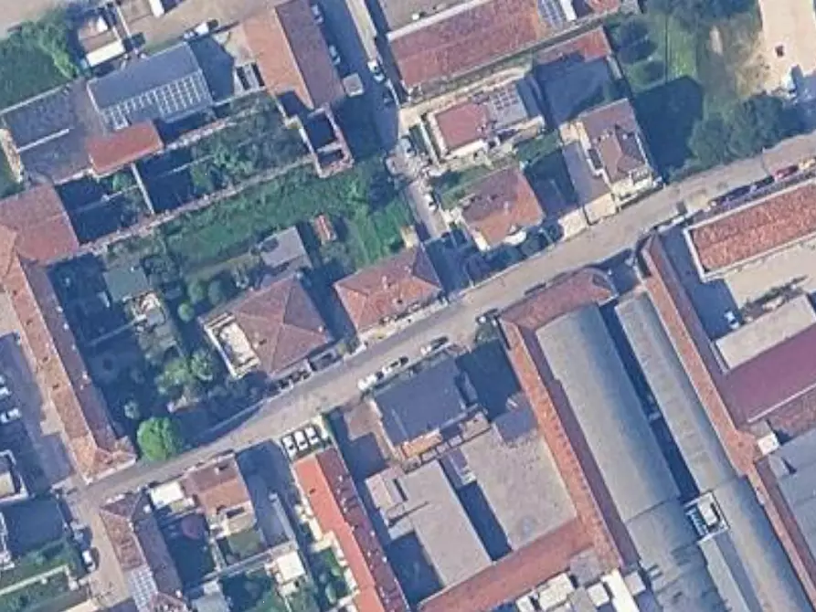 Immagine 18 di Appartamento in vendita  in Via Antonio Canova  a Conegliano