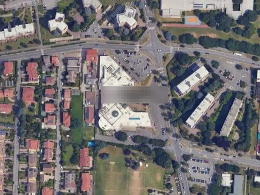 Immagine 12 di Negozio in vendita  in Via J. e R. Kennedy a Brugherio