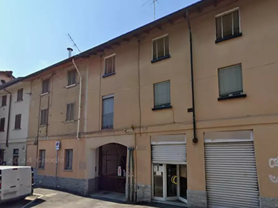 Immagine 5 di Appartamento in vendita  in Via Sant'Ambrogio a Paderno Dugnano