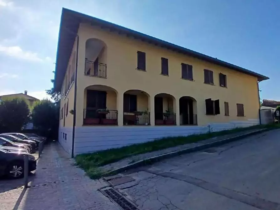 Immagine 4 di Appartamento in vendita  in Via Montegrappa a Cabiate