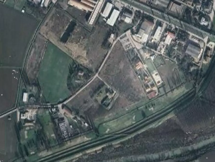 Immagine 12 di Terreno edificabile in vendita  in  Via dei tigli a Cento