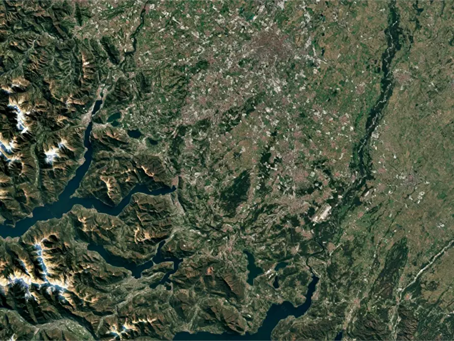 Immagine 23 di Appartamento in vendita  in Via Montegrappa a Cabiate