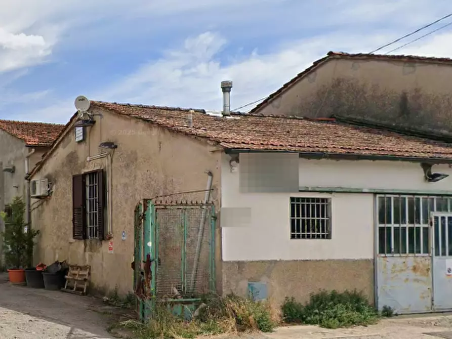 Immagine 1 di Capannone industriale in vendita  in Via Bassa della Vergine a Pistoia