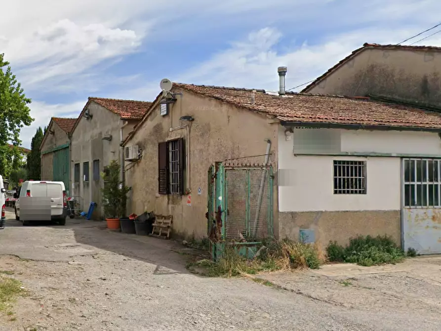 Immagine 2 di Capannone industriale in vendita  in Via Bassa della Vergine a Pistoia