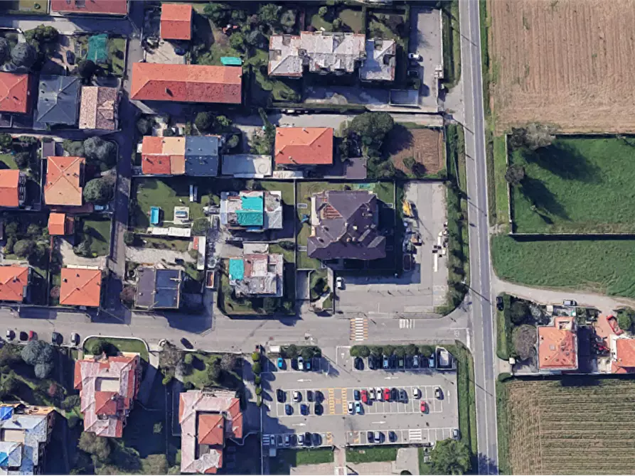 Immagine 12 di Villa in vendita  in Via IV Novembre a Turate