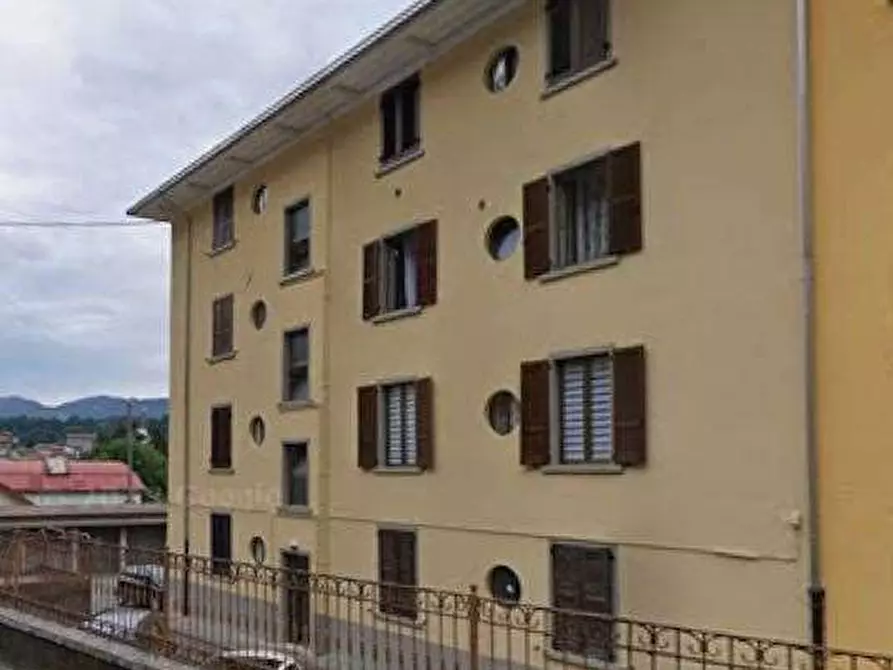 Immagine 10 di Appartamento in vendita  in Via Cinque Martiri a Vertova