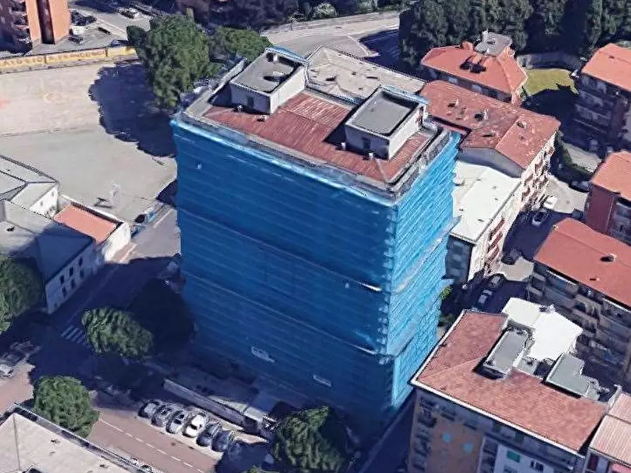 Immagine 14 di Appartamento in vendita  in Piazzale dei Cappuccini a Lecco