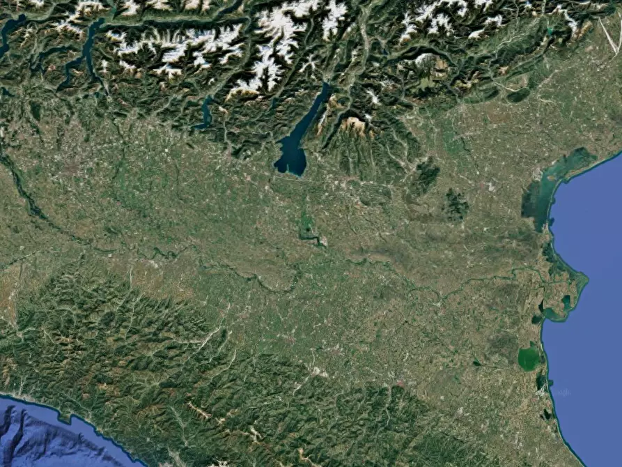 Immagine 15 di Porzione di casa in vendita  in Strada Ostigliese a Mantova