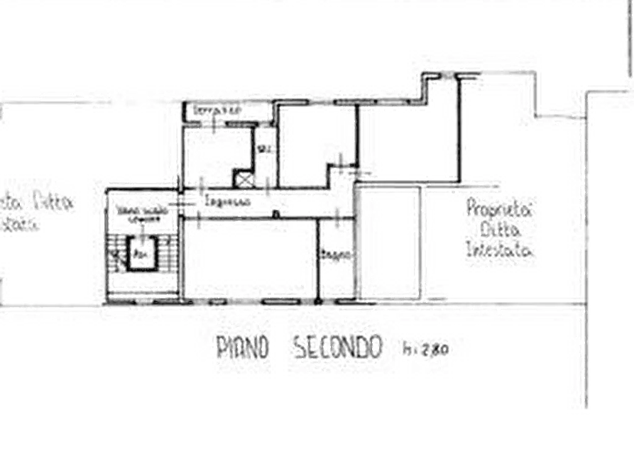 Immagine 30 di Appartamento in vendita  in Via Erbosa a Pistoia