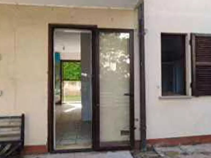 Immagine 10 di Appartamento in vendita  in Via Armando Diaz a Bernareggio