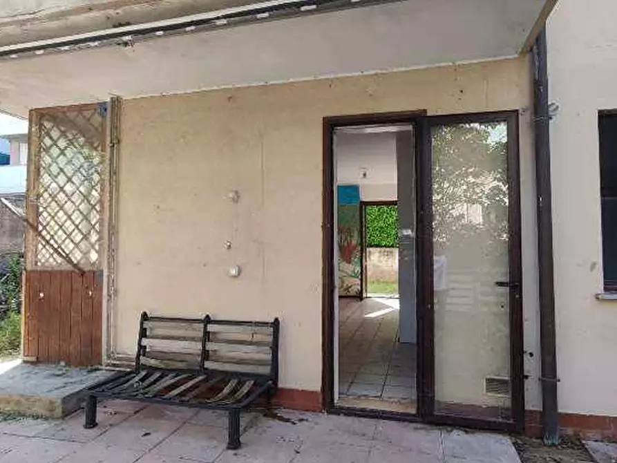 Immagine 11 di Appartamento in vendita  in Via Armando Diaz a Bernareggio