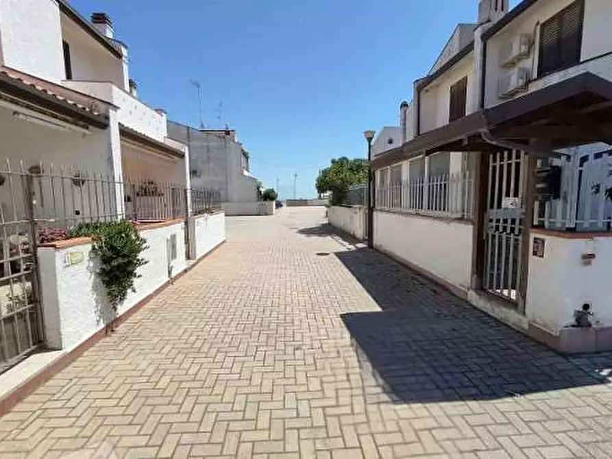 Immagine 2 di Appartamento in vendita  in Viale polonia  a Comacchio