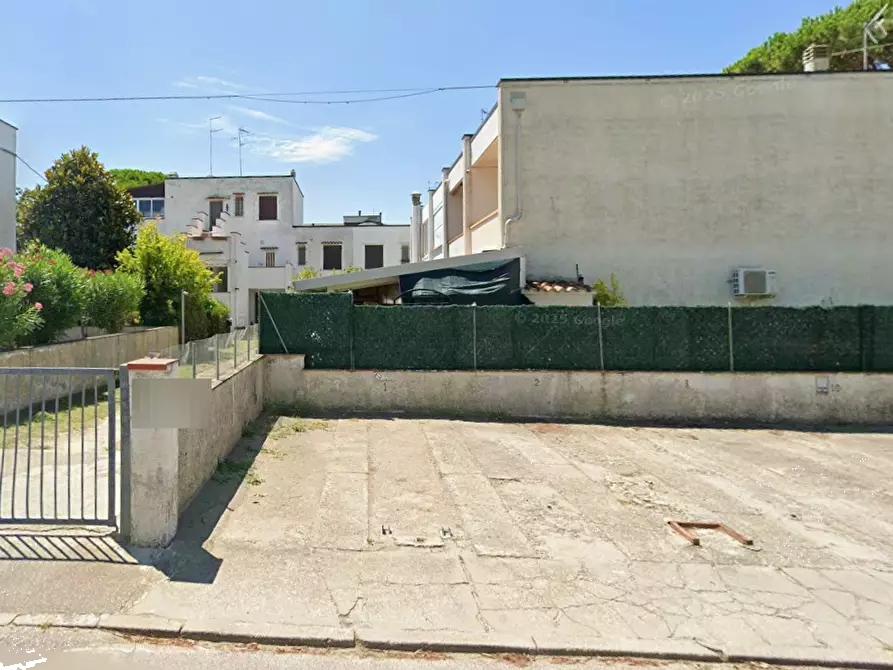 Immagine 13 di Appartamento in vendita  in Viale polonia  a Comacchio