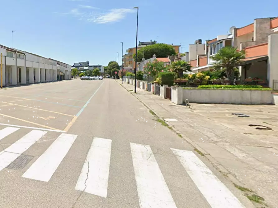 Immagine 19 di Appartamento in vendita  in Viale polonia  a Comacchio