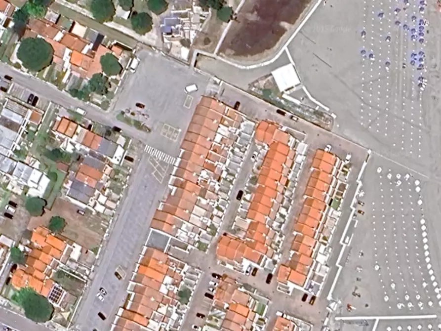 Immagine 27 di Appartamento in vendita  in Viale polonia  a Comacchio