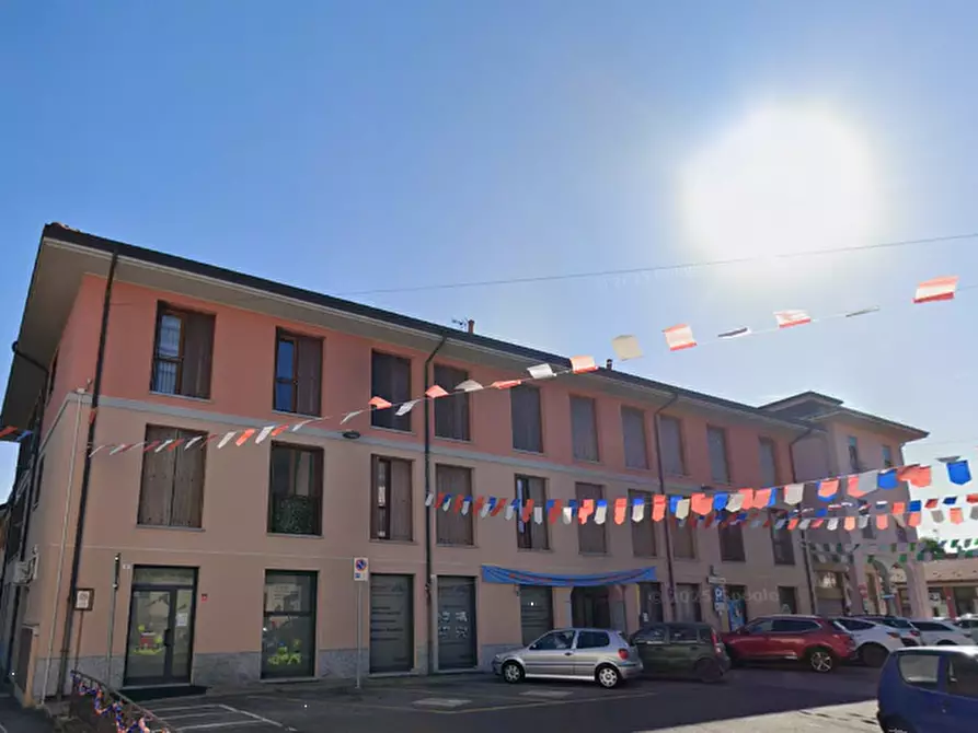 Immagine 3 di Appartamento in vendita  in Piazza Mazzini a Dairago