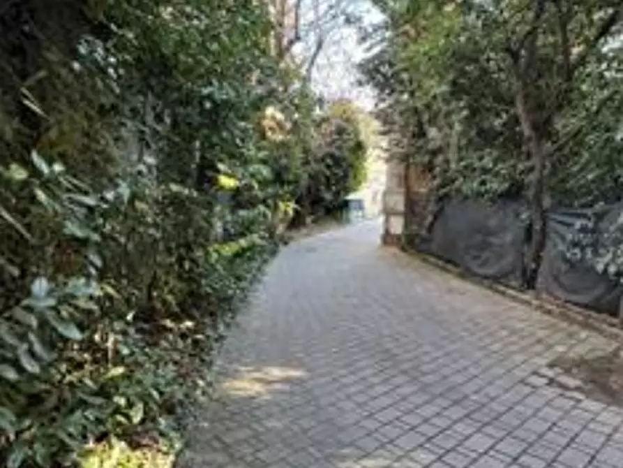 Immagine 5 di Garage in vendita  in Viale Antonio Gramsci a Sesto San Giovanni