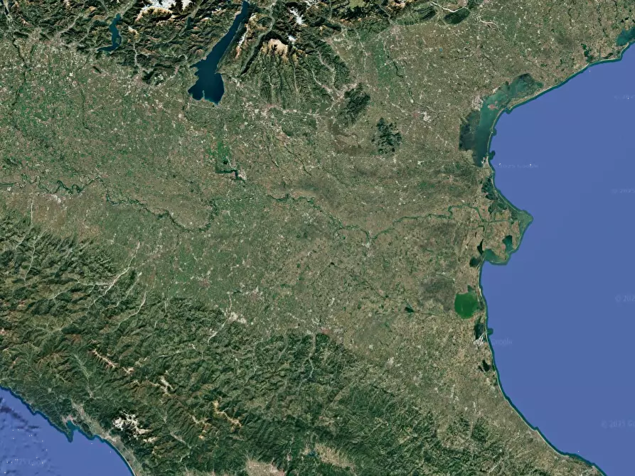 Immagine 20 di Porzione di casa in vendita  in Strada Ostigliese a Mantova