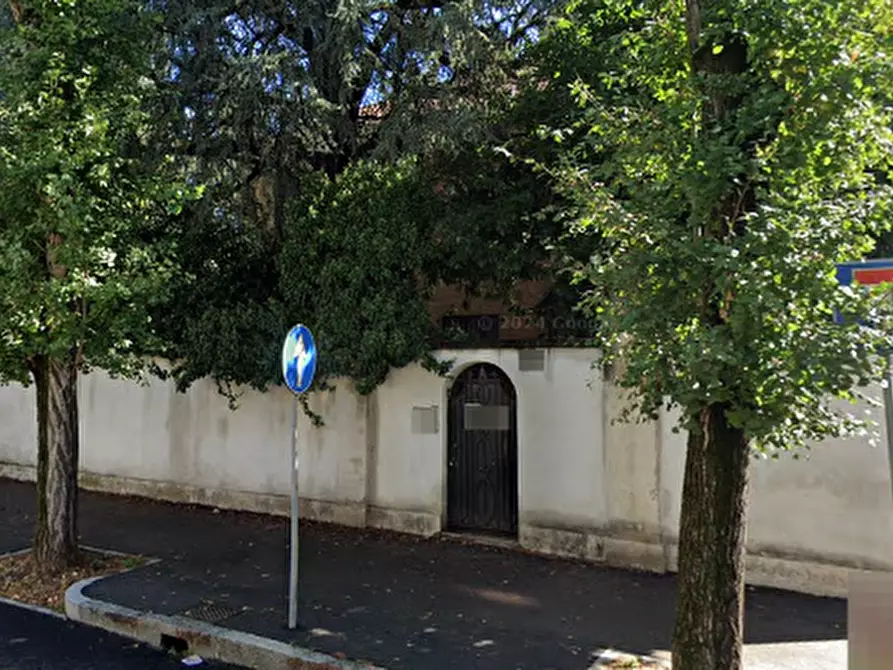 Immagine 5 di Villa in vendita  in Corso Italia a Bovisio-Masciago