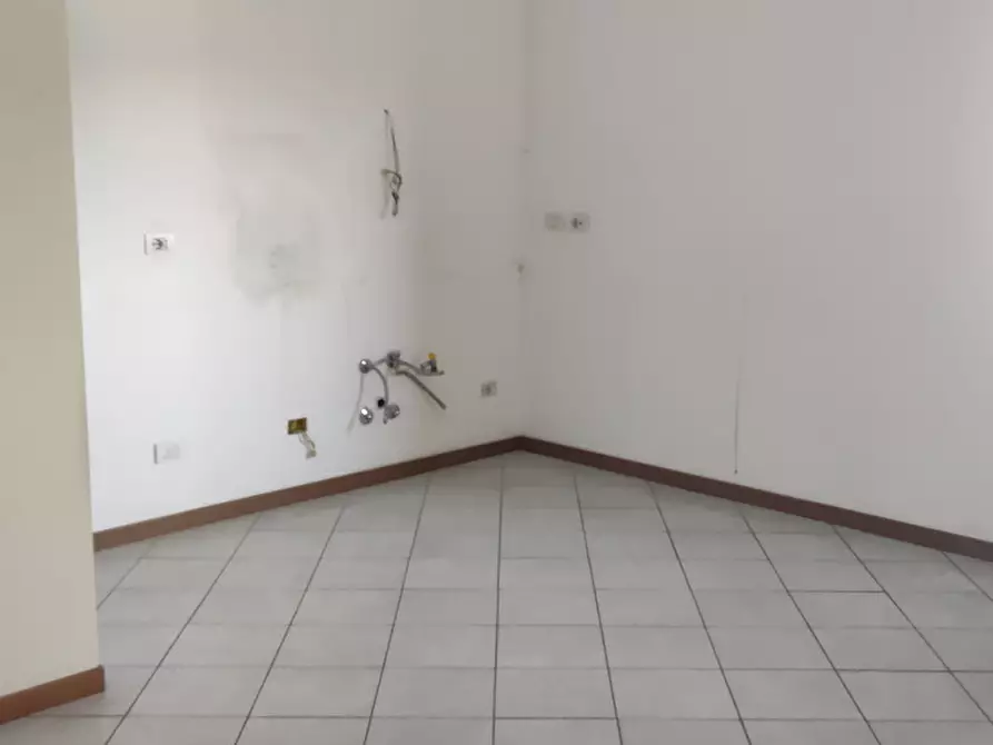 Immagine 20 di Appartamento in vendita  in Via Paolo Borsellino a Garbagnate Milanese