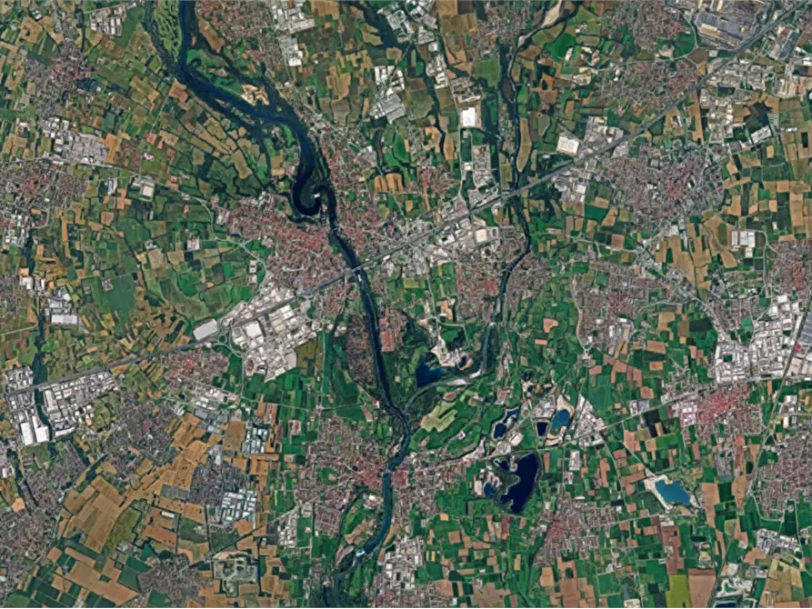 Immagine 14 di Appartamento in vendita  in Piazza Vitaliano Crivelli a Trezzo Sull'adda