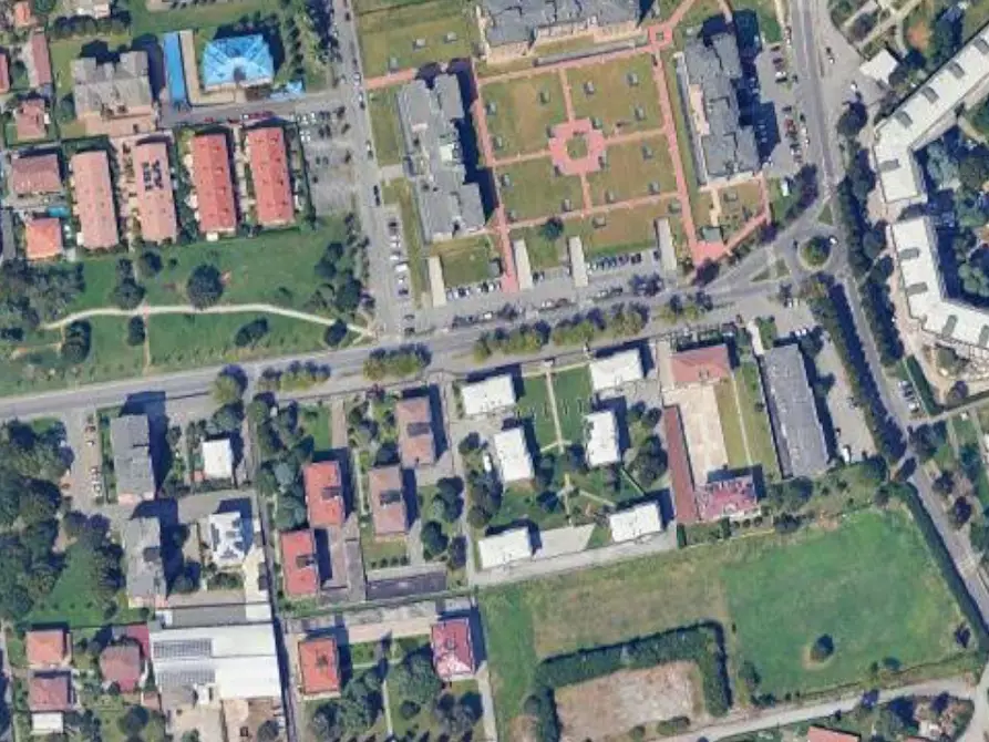 Immagine 21 di Garage in vendita  in Via Piero Gobetti a Garbagnate Milanese