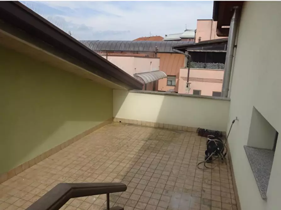 Immagine 4 di Appartamento in vendita  in Via Volta a Carnate