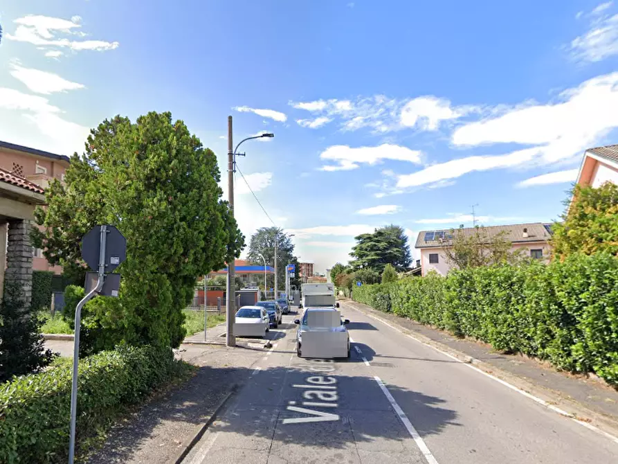 Immagine 12 di Garage in vendita  in Via dei Combattenti a Muggiò