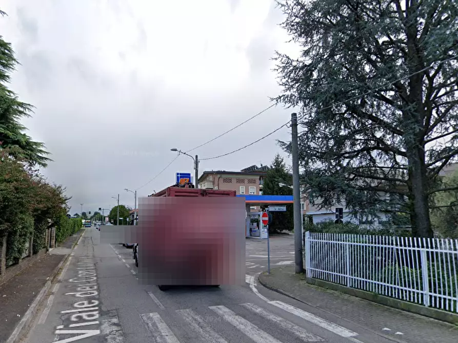 Immagine 14 di Garage in vendita  in Via dei Combattenti a Muggiò