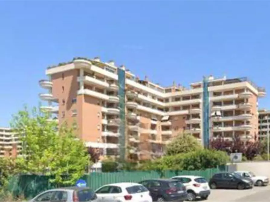 Immagine 1 di Appartamento in vendita  in Via di Acilia a Roma