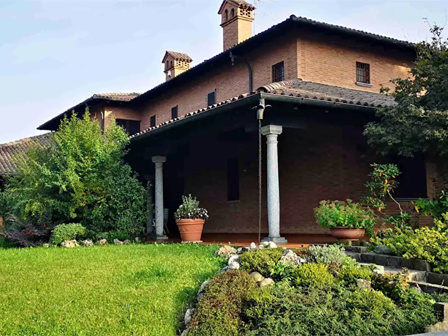 casa indipendente in vendita a Muggiò