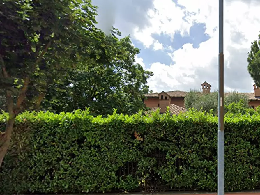 Immagine 10 di Villa in vendita  in Via Italia  a Muggiò