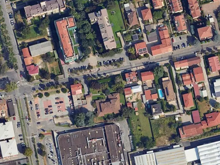 Immagine 39 di Villa in vendita  in Via Italia  a Muggiò