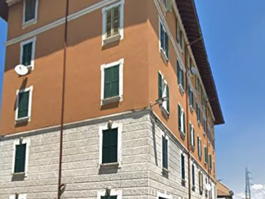 Immagine 1 di Appartamento in vendita  in via Roma a Carnate