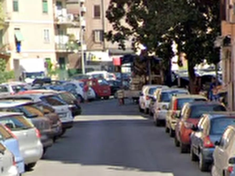 Immagine 12 di Appartamento in vendita  in Via dei Narcisi a Roma