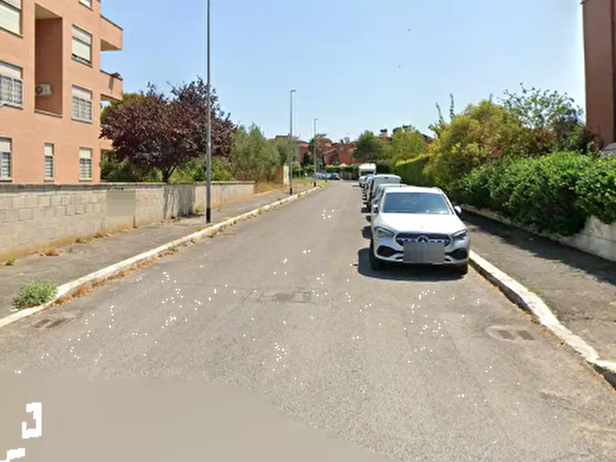 Immagine 13 di Appartamento in vendita  in Via Giuseppe Viner a Roma